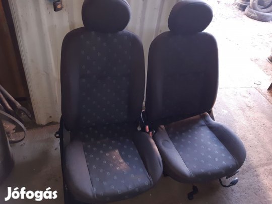 Ford Focus I Első Ülés Garnitúra