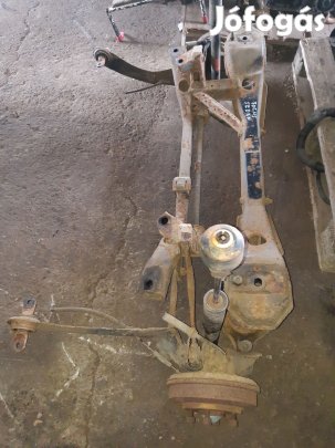 Ford Focus I Hátsó Híd Dobfékes