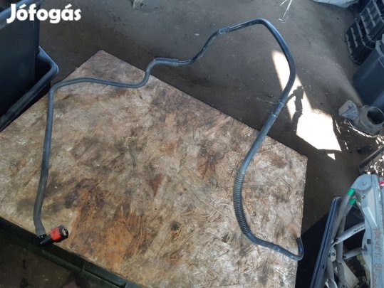 Ford Focus I Üzemanyag Cső