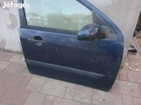 Ford Focus I-es jobb első ajtó.