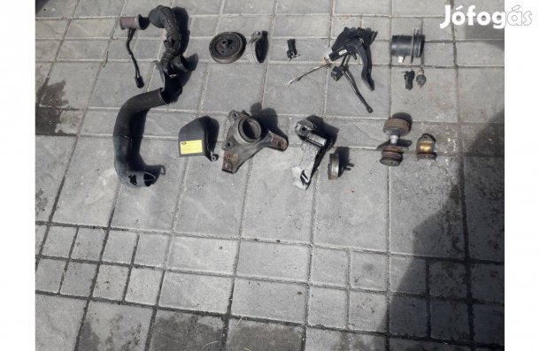 Ford Focus MK1 1.8 Tddi alkatrészek eladóak