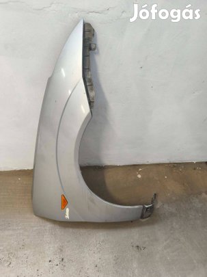 Ford Focus MK1 jobb , bal első sárvédő