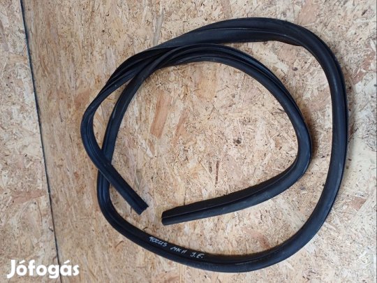 Ford Focus MK2 (2004-2010) Jobb Első Ajtó Kéder Gumi