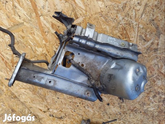 Ford Focus MK2 (2004-2010)  Jobb Első Nyúlvány