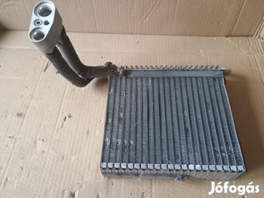 Ford Focus MK2 klímahűtő radiátor