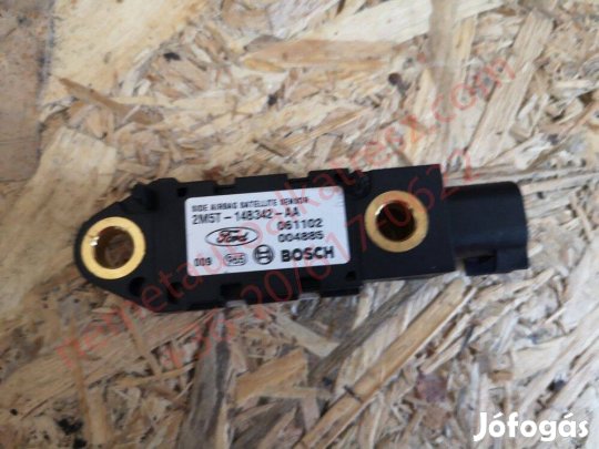 Ford Focus MK2 kombi központi ütközés érzékelő 2M5T-14B342-AA