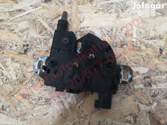 Ford Focus MK2 motorháztető zár, orrzár 3M51-16700-AB