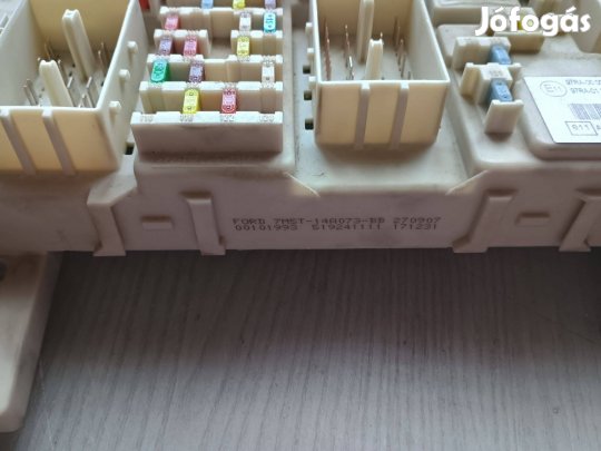 Ford Focus MK2 motorvezélrő ECU 7M5T-14A073-BB