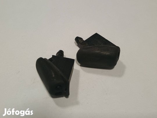Ford Focus MK2 szélvédő mosó fúvóka