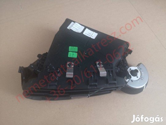 Ford Focus MK3 középső/bal levegő rostély BM51-A014L21BC-3JA6