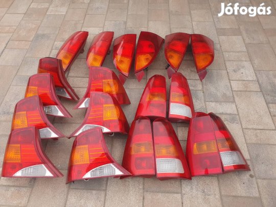 Ford Focus Mk1 hátsó lámpa.