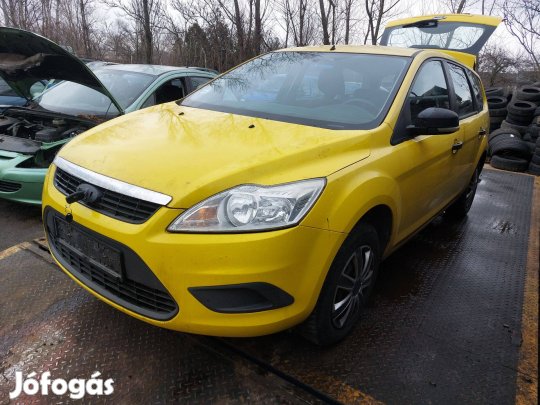 Ford Focus Mk2 kombi karosszéria elemei sárga