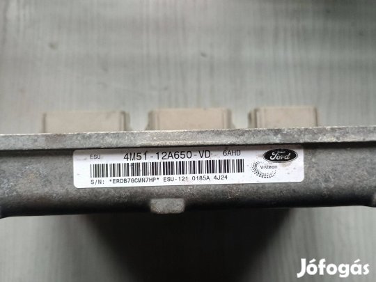 Ford Focus Mk2 motorvezérlő ECU 4M51-12A650-VD