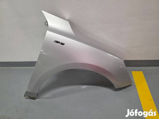 Ford Focus Mk 4 (2023) ST-Line Jobb Első Sárvédő