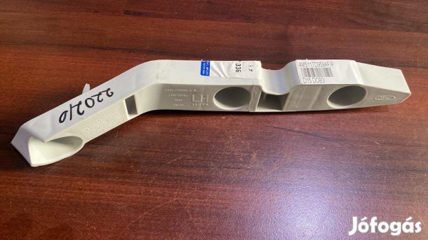 Ford Focus első lökhárító tartókonzol 4M5117D959AF eladó