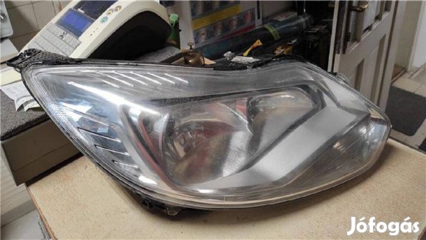 Ford Focus fényszóró jobb 2011-2015