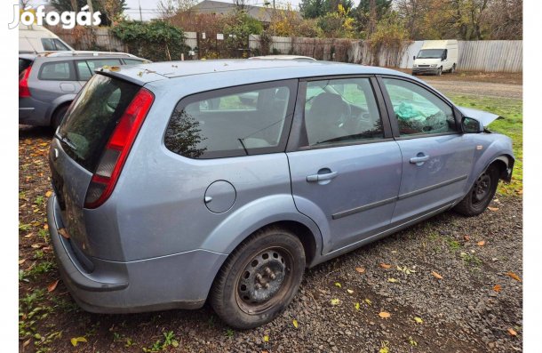 Ford Focus mk2 kombi (2006) 1.6 16V benzines alkatrészei eladóak