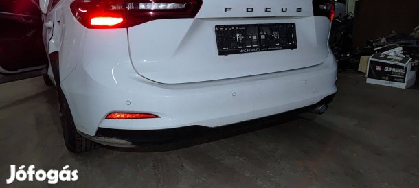Ford Focus mk4 facelift kombi hátsó lökhárító
