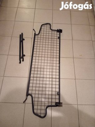 Ford Focus térelválasztó biztonsági rács