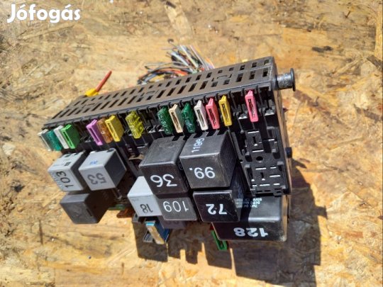 Ford Galaxy (1997-2001) 1.9Tdi Biztosíték Tábla