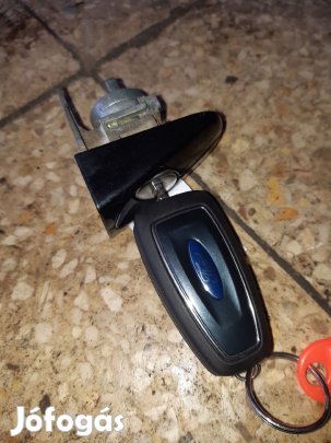 Ford Grand C-Max Bal Első Ajtó Zárbetét