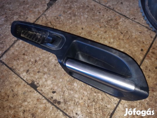 Ford Grand C-Max Jobb Első Ajtó Behúzó