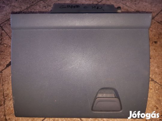 Ford Grand C-Max Kesztyűtartó