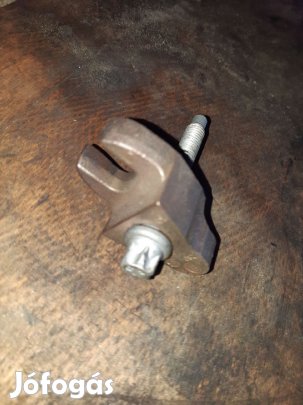 Ford Grand C-Max Porlasztó Leszorító