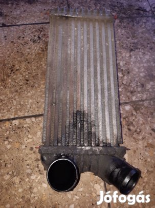 Ford Grand C-Max Töltőlevegő Hűtő / Intercooler