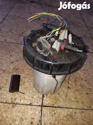 Ford Grand C-Max Üzemanyag Szintjelző