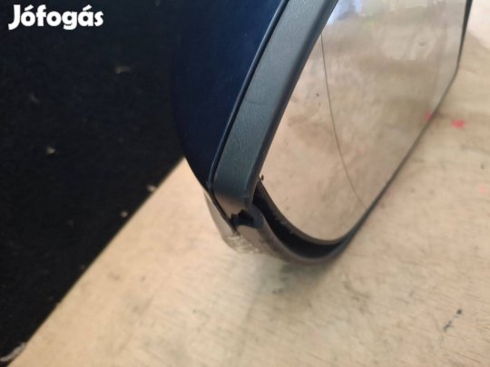 Ford Kuga Bal tükör széle sérült