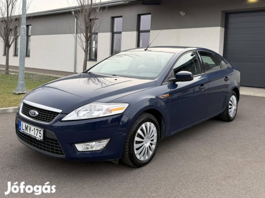 Ford Mondeo 1.8 TDCi Ambiente 1. Tulajtól//Magy...