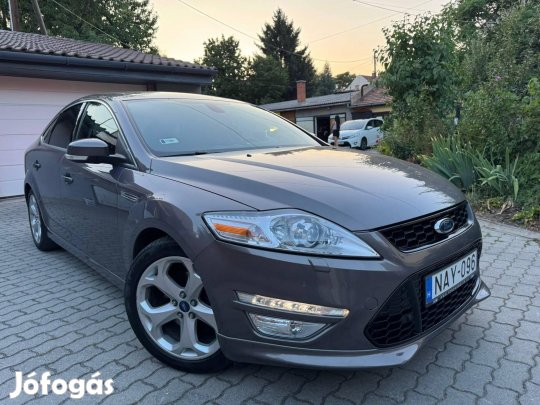 Ford Mondeo 2.0 Ecoboost Champions Titanium Pow...