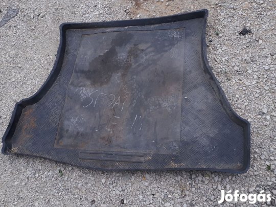 Ford Mondeo III Csomagtér Tálca