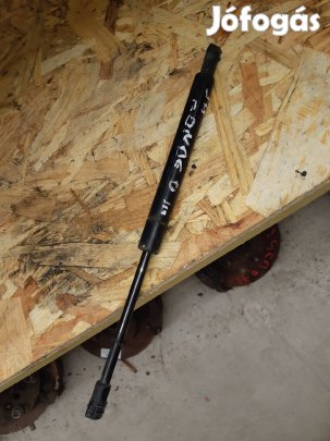 Ford Mondeo III Csomagtérajtó Teleszkóp