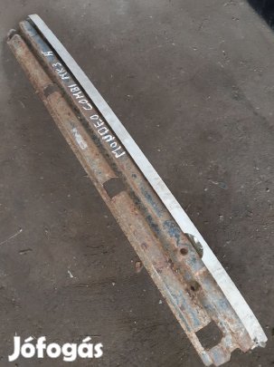 Ford Mondeo III Hátsó Lökhárító Merevítő