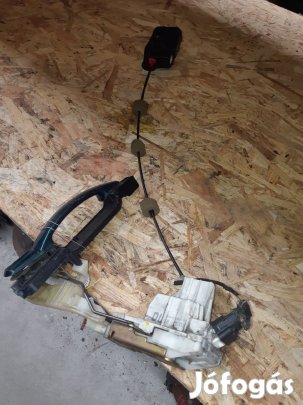 Ford Mondeo III Jobb Első Ajtó Zárszerkezet + Központizár Motor