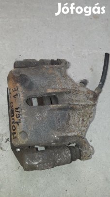 Ford Mondeo II Jobb Első Féknyereg