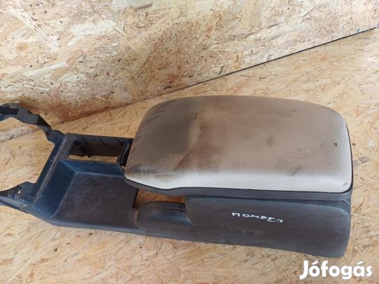 Ford Mondeo MK3 (2002-2007) Bőr Könyöklő