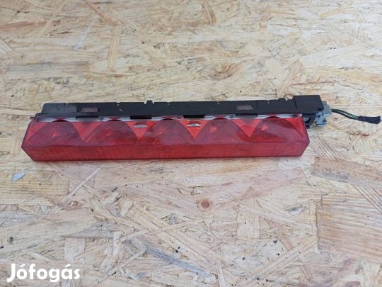 Ford Mondeo MK3 (2002-2007) Lépcsőshátú Pótféklámpa