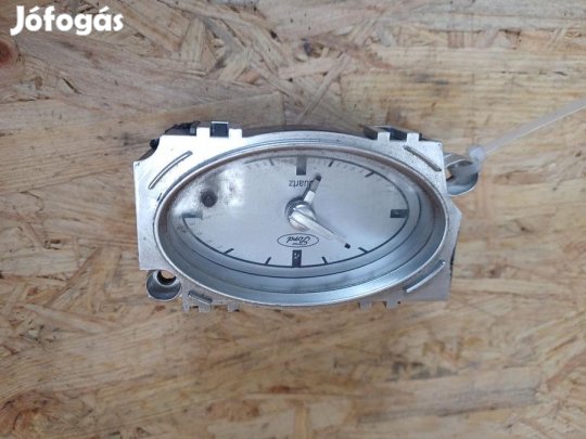 Ford Mondeo MK3 (2002-2007) Óra