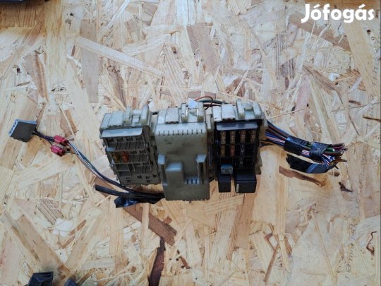 Ford Mondeo MK4 (2006-2014)  2.0Tdci Diesel  Biztosíték Tábla