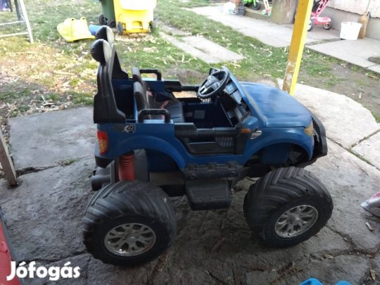 Ford Monster Truck 4x4 elektromos kisautó