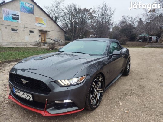 Ford Mustang 3.7 V6 Cabrio