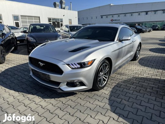 Ford Mustang Fastback 2.3 Ecoboost (Automata)