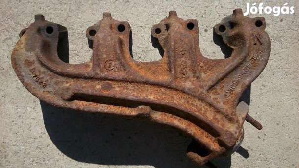 Ford Mustang V8 kipufogó öntvény