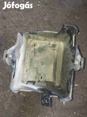 Ford Puma Akkumulátor Tartó