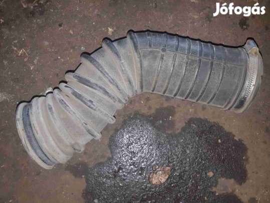 Ford Puma Levegőcső