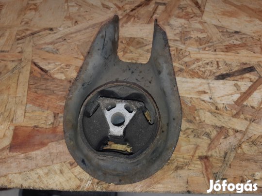 Ford Puma Váltótartó Bak