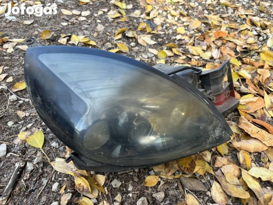 Ford Puma jobb első lámpa 